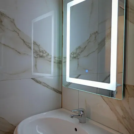 Xhovani Apartamento Ksamil