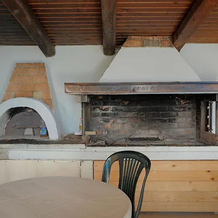 Xhovani Apartamento *